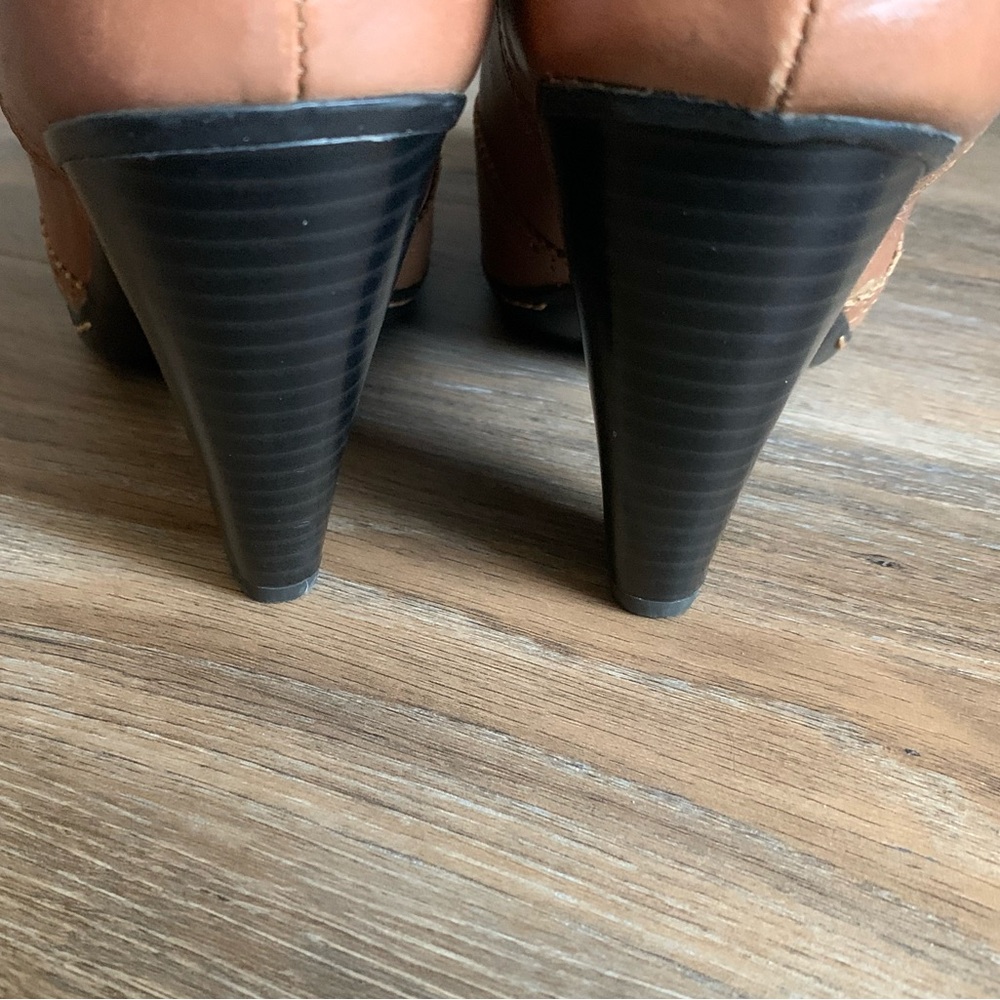 Eüro soft women’s Sadira heeled ankle boot with buckles 8M - Picture 9 of 11
